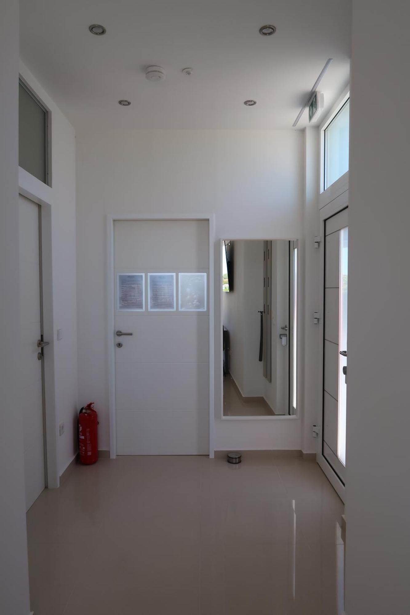 Apartments Villa Prima Privlaka  Esterno foto